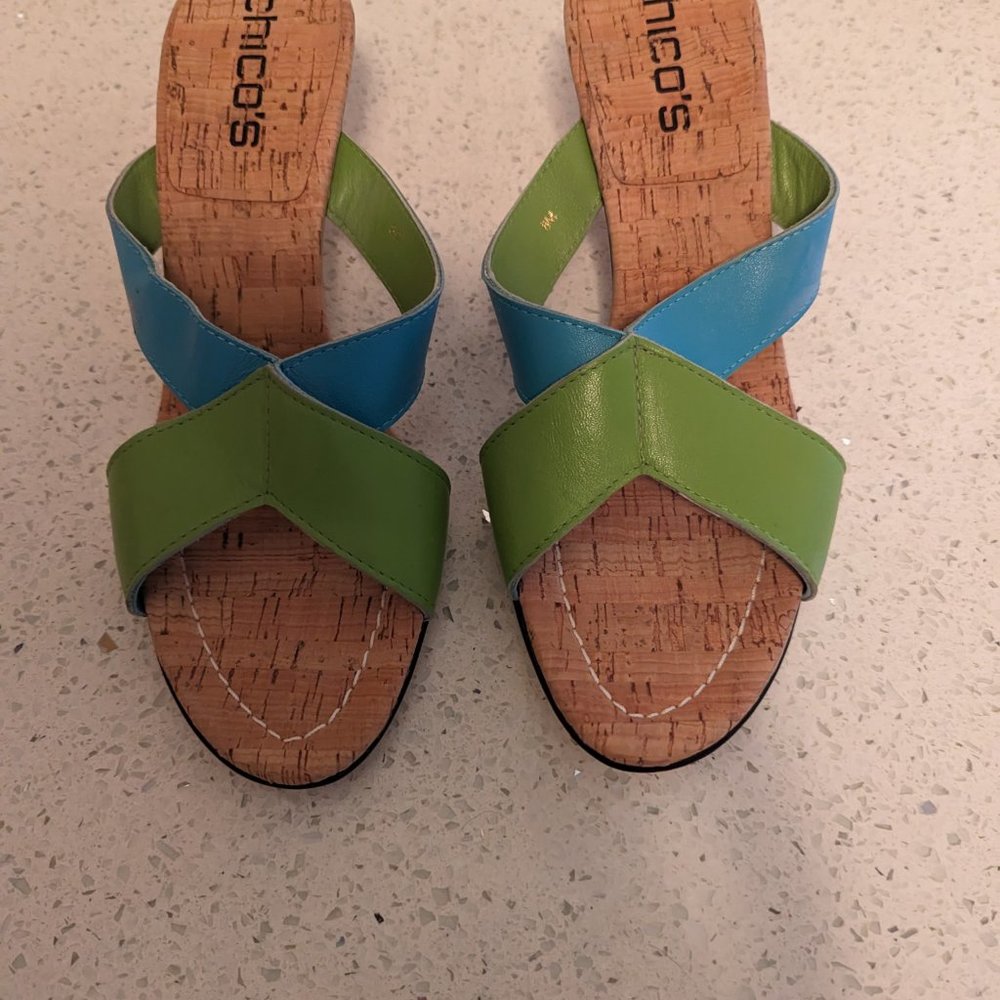 Sandals - Picture 7 of 7